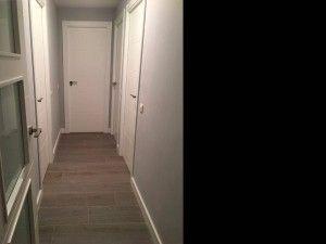 Reforma de vivienda en Terrassa diseñada por Contemporánea - puertas