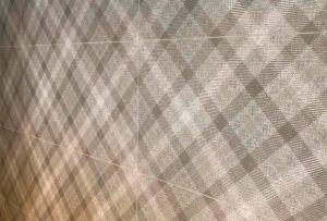 Azulejos textiles Newker efecto papel pintado en tu reforma en Barcelona - Contemporánea