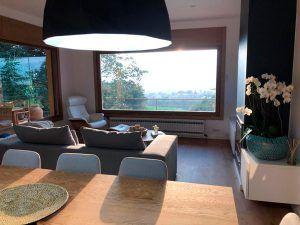 Reforma de salón comedor en Llerona - Contemporánea